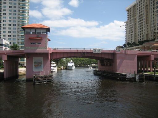 Riverfront Cruises, Fort Lauderdale, Florida, Vereinigte Staaten von Amerika, Hebebrücke Southeast 3rd Avenue