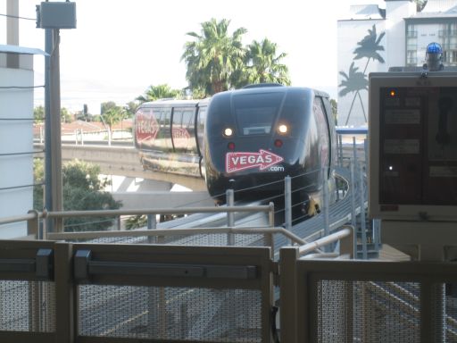 Monorail, Las Vegas, Nevada, Zug bei der Einfahrt