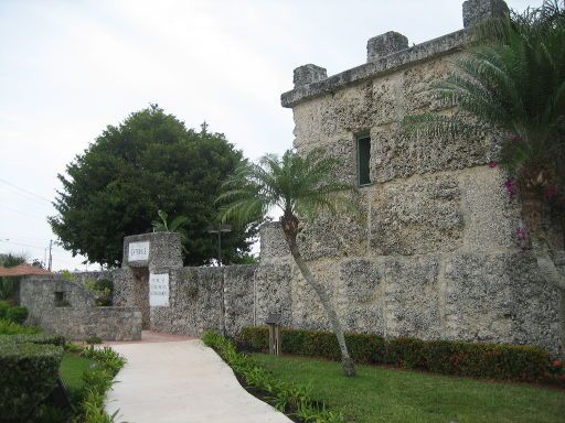 Coral Castle Museum, Miami, Florida, Vereinigte Staaten von Amerika, Weg zum Eingang