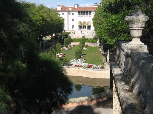 Vizcaya Museum & Gardens, Miami, Florida, Vereinigte Staaten von Amerika, Garten mit Teich