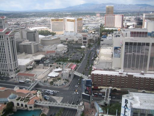 Paris Las Vegas Eiffelturm, Las Vegas, Nevada, Blick auf den nördlichen Strip