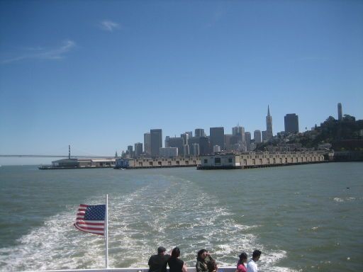 Alcatraz Island, San Francisco, Vereinigte Staaten von Amerika, Überfahrt mit Blick nach San Francisco