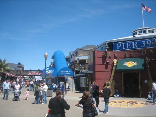 Fisherman’s Wharf, San Francisco, Vereinigte Staaten von Amerika, Pier 39 Aquarium of the bay und Hard Rock Café®