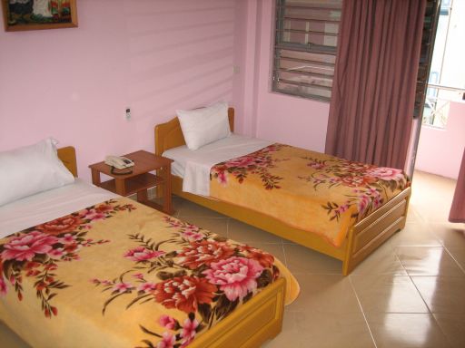 Rose Hotel, Hanoi, Vietnam, 2 normal große Betten